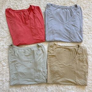 Kyte Bundle of 4 Relaxed Fit V-Neck Bamboo Tees - Medium